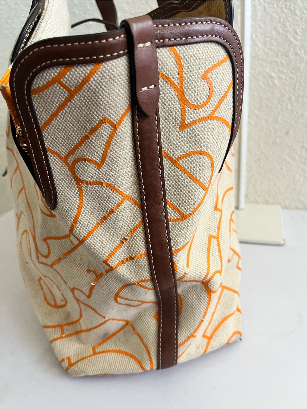Burberry TB canvas tote bag - Picture 6 of 15
